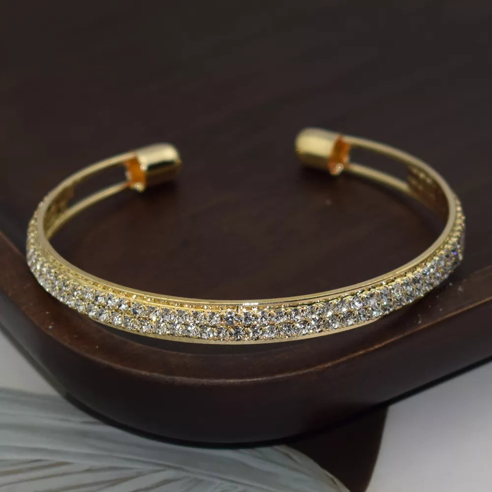 Moonegg choice Elegant Crystal Cuff Gold Silver Color Bridal Bracelet Lady Bracelet